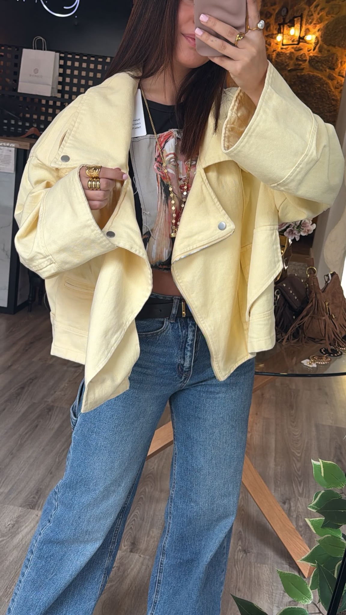 Coats & Jackets
